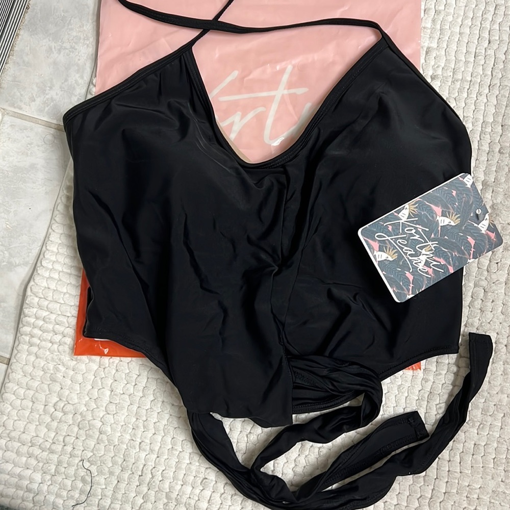 Kortni Jeane Tied Up Top in Solid Black